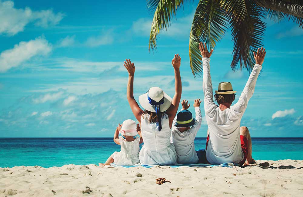 what should pack for a best family beach vacations?