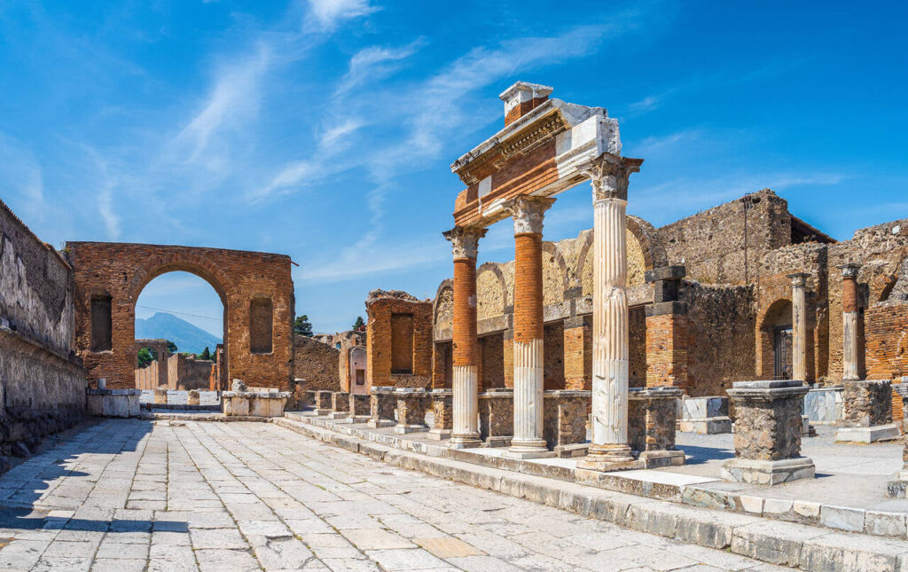 how much do rome to pompeii tours typically cost?