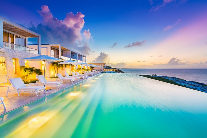 how much does turks and caicos resorts costs?