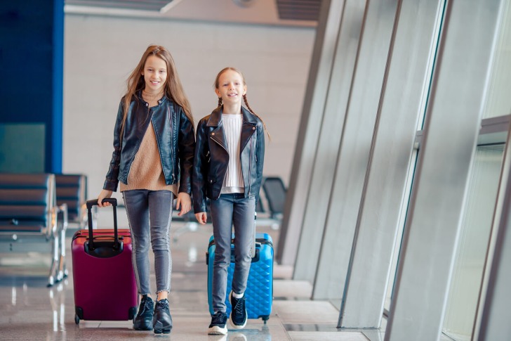 give some benefits about what is domestic travel ? 