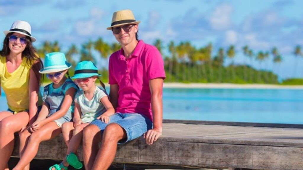 what is family travel insurance?