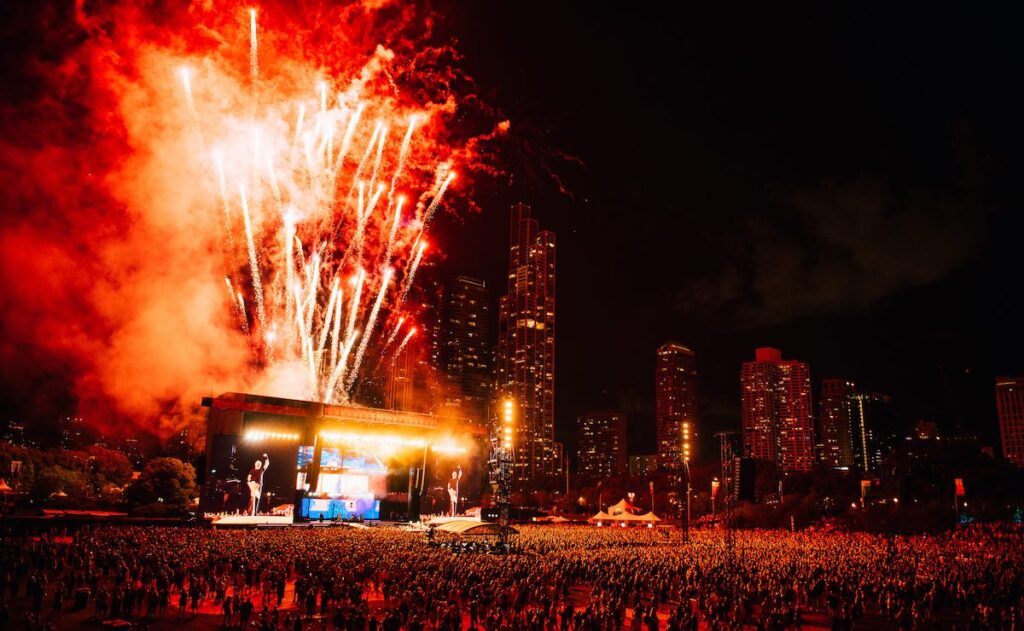 whom are the breakout stars of the lollapalooza 2023 lineup?