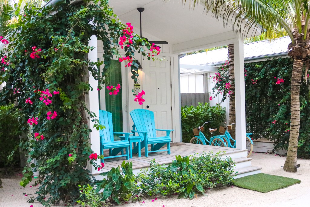 how to get there at the bungalows key largo?