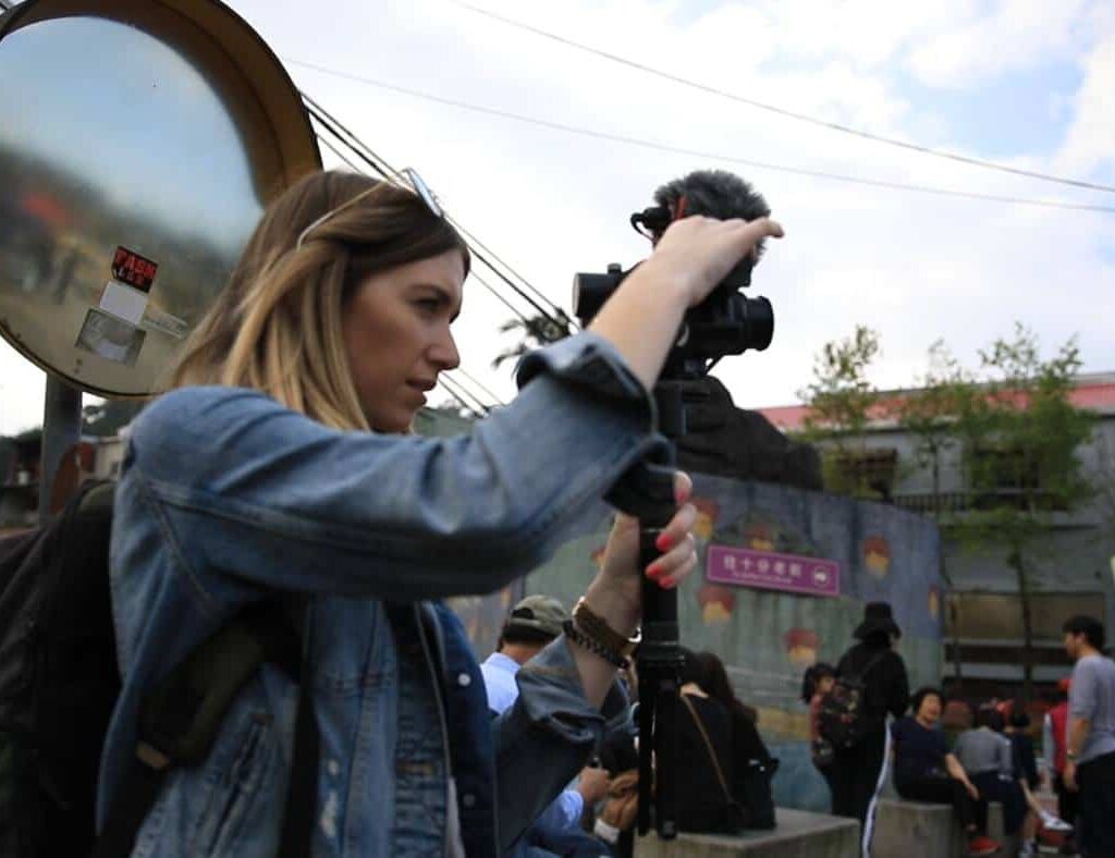 what are techniques for creating travel videos?