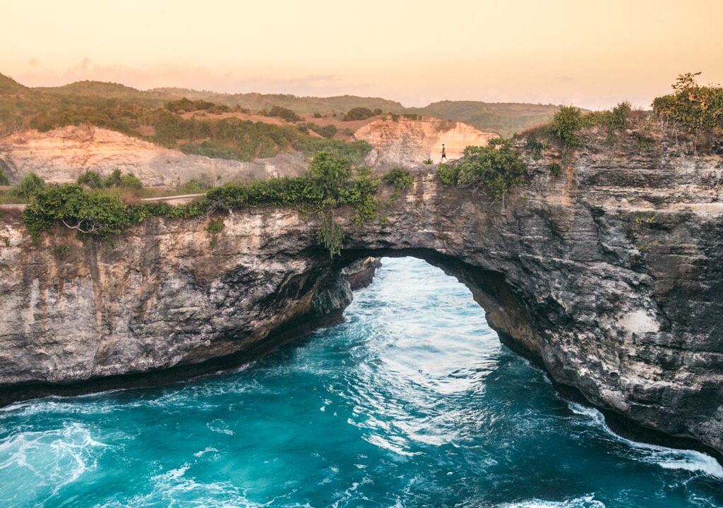 what are useful tips for creating travel videos?