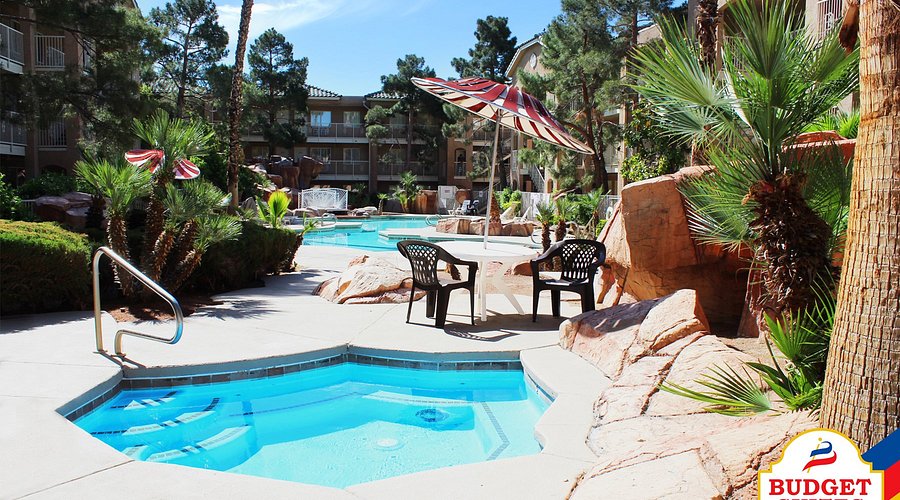 which services are provided at budget suites las vegas?
