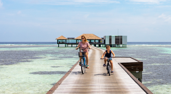 what should we pack for summer travel?