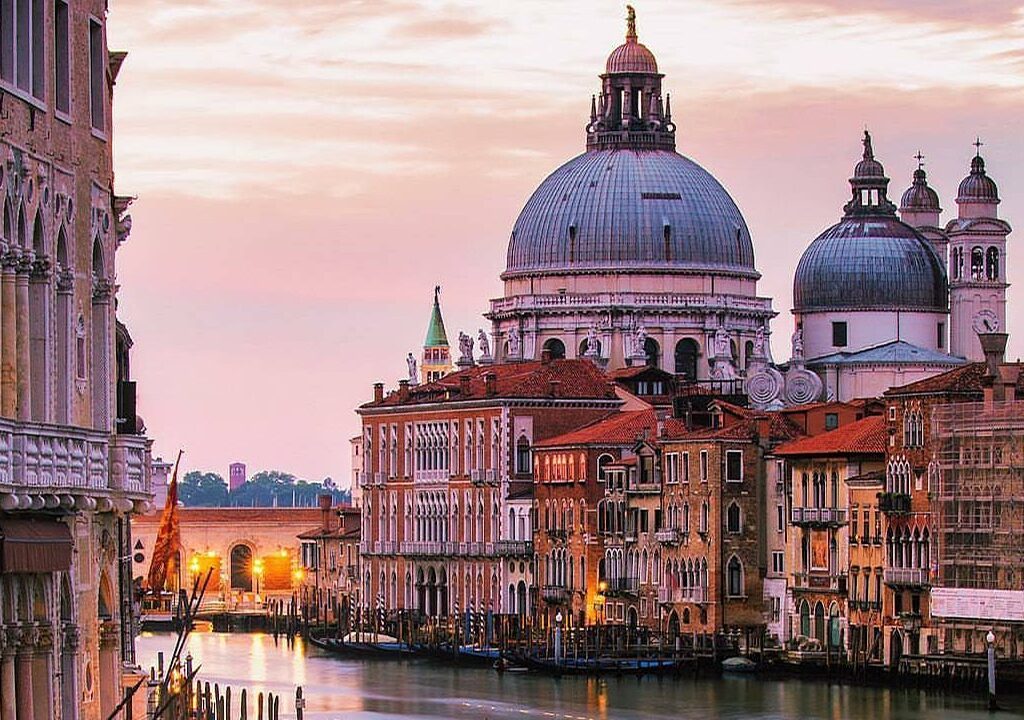 how to find travel inspiration?