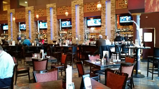 do you notice main entrees of mediterranean cruise cafe