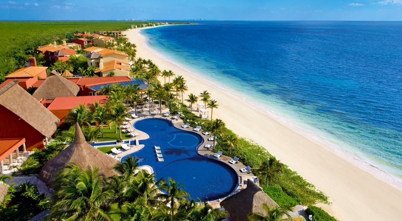 how do i book a trip with apple vacations?