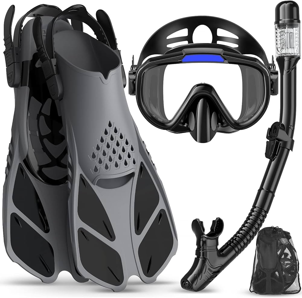 what are different types of snorkeling gear?